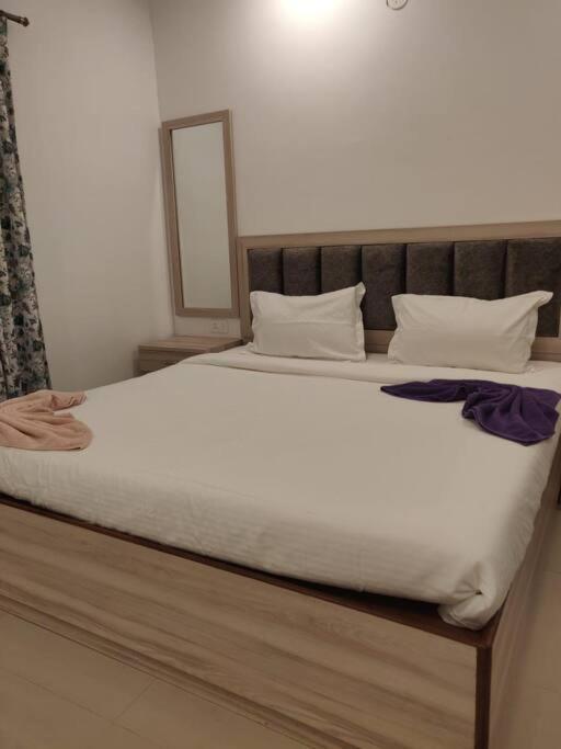Chillx Comfort Stay 2Bhk Luxury Apt Arpora Buitenkant foto