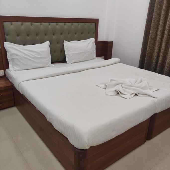 Chillx Comfort Stay 2Bhk Luxury Apt Arpora Buitenkant foto
